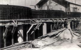 ITEM 0019 - 1936 - 19 de abril - Construcción del  edificio Molino Fénix.