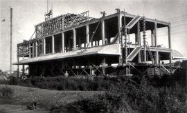 ITEM 0021 - 1936 - 19 de abril - Construcción del  edificio Molino Fénix.