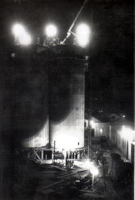 ITEM 0024 - 1936 - 3 de mayo -  Construcción del  edificio Molino Fénix.